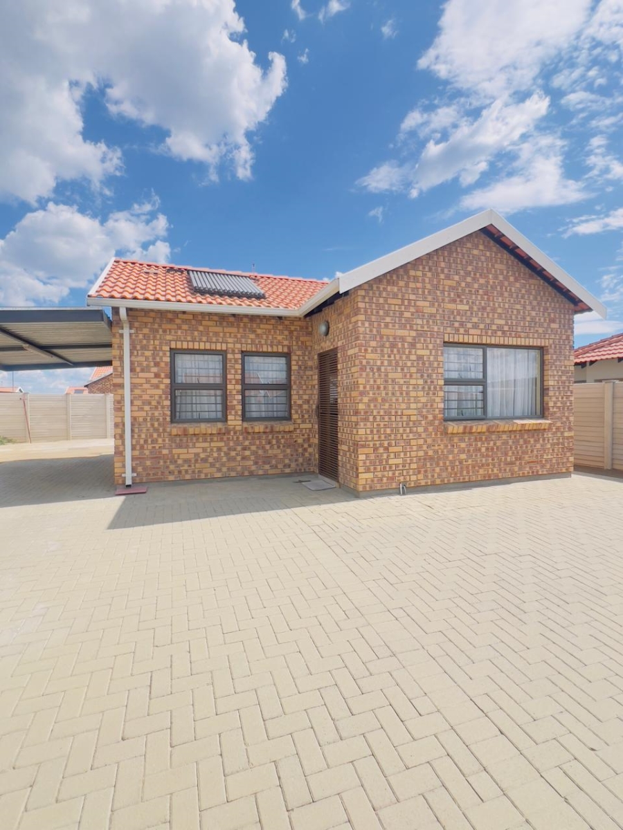 To Let 1 Bedroom Property for Rent in Hillside View Free State